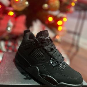 Air Jordan 4 Retro 'Black Cat'
